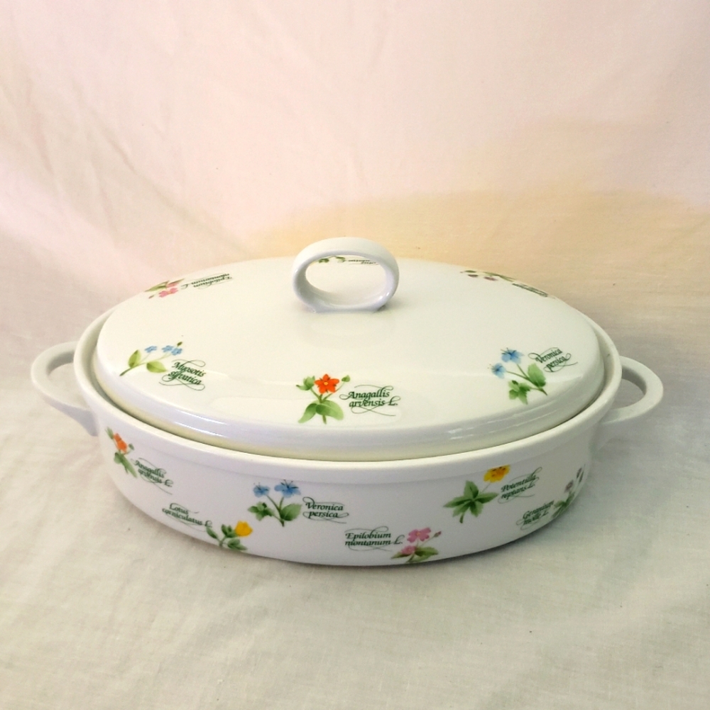 Vintage Anchor Ovenware Casserole Dish Floret 1.5 Qt Microwave Oven Safe